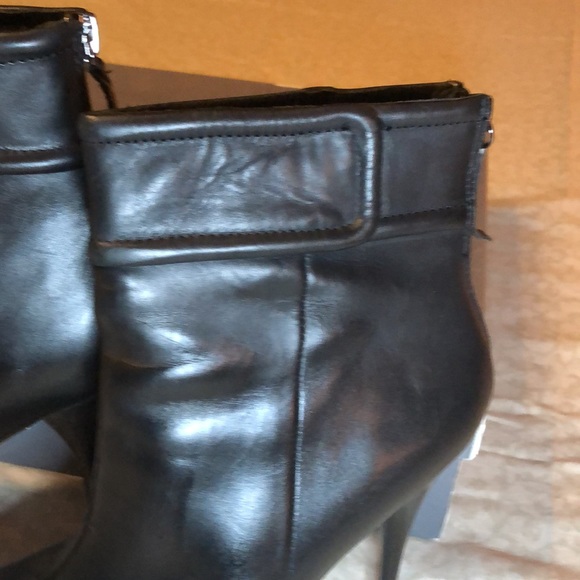 Fab L.A.M.B. Black leather booties - Picture 2 of 7